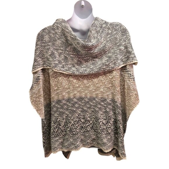 Umgee Womens Medium /Large Cowl Neck  Poncho  Bohemian Knitwear - Picture 3 of 7